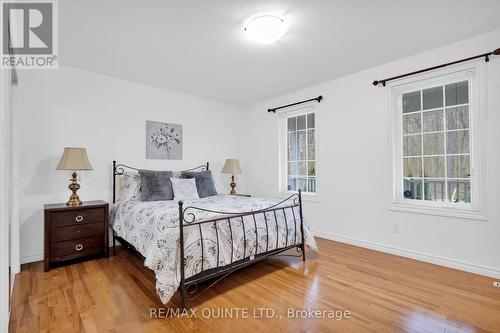 156 Shoal Point Road, Brighton, ON - Indoor Photo Showing Bedroom