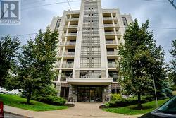 90 CHARLTON Avenue W Unit# 404  Hamilton, ON L8P 2C3