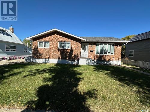 913 Third Street, Estevan, SK - Outdoor