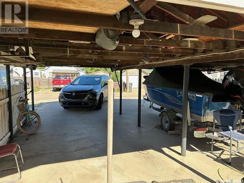 913 Third Street, Estevan, SK - Indoor Photo Showing Garage