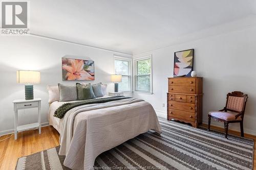 233 Thompson Boulevard, Windsor, ON - Indoor Photo Showing Bedroom