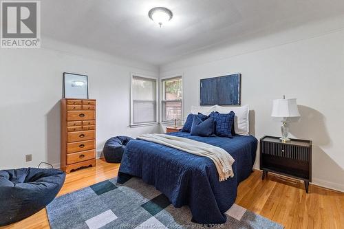 233 Thompson Boulevard, Windsor, ON - Indoor Photo Showing Bedroom