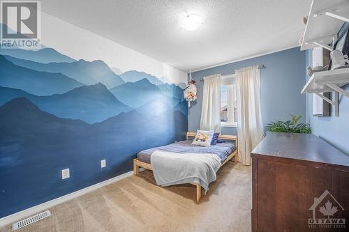 205 Kingswell Street, Ottawa, ON - Indoor Photo Showing Bedroom