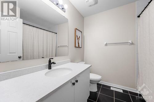 205 Kingswell Street, Ottawa, ON - Indoor Photo Showing Bathroom