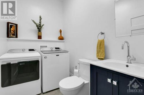 113 Rosemount Avenue, Ottawa, ON - Indoor Photo Showing Laundry Room