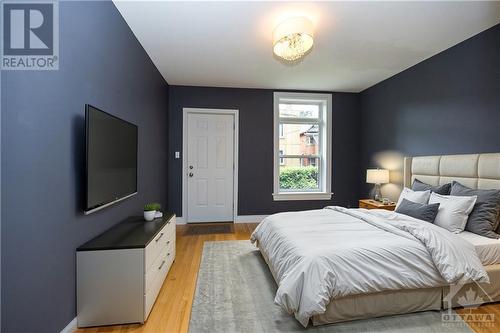 458 Mcleod Street, Ottawa, ON - Indoor Photo Showing Bedroom