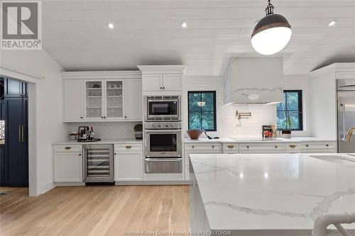 1300 Tanglewood, Lasalle, ON - Indoor Photo Showing Kitchen