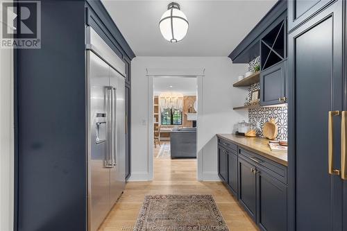 1300 Tanglewood, Lasalle, ON - Indoor Photo Showing Kitchen