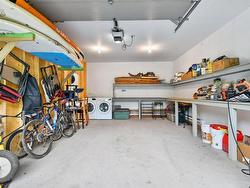 Garage - 