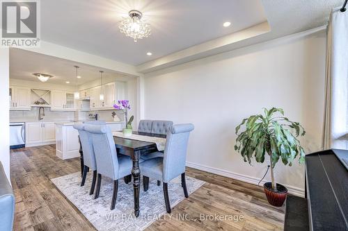 608 - 8111 Yonge Street, Markham, ON - Indoor Photo Showing Dining Room