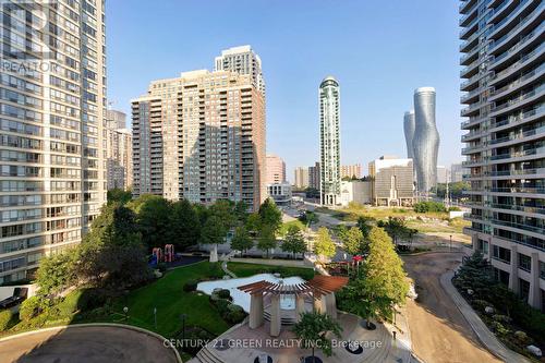 606 - 33 Elm Drive W, Mississauga, ON - Outdoor With Balcony With Facade