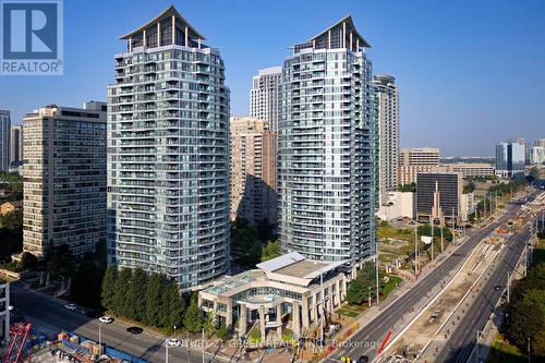 606 - 33 Elm Drive, Mississauga, ON - Outdoor With Facade