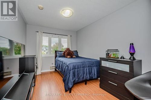 129 Hopewell Road, Oakville, ON - Indoor Photo Showing Bedroom