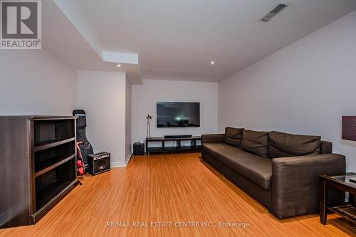 129 Hopewell Road, Oakville, ON - Indoor Photo Showing Living Room