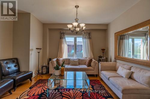 501 Gorham Road, Fort Erie, ON - Indoor Photo Showing Living Room