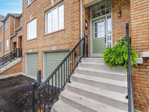 13-5530 Glen Erin Dr, Mississauga, ON - Outdoor