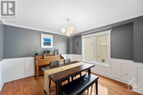 22 Collingwood Crescent, Ottawa, ON - Indoor Photo Showing Dining Room