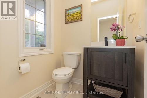 80 Bush Ridges Avenue, Richmond Hill, ON - Indoor Photo Showing Bathroom