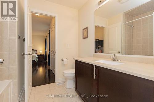 80 Bush Ridges Avenue, Richmond Hill, ON - Indoor Photo Showing Bathroom