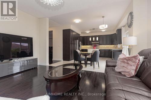 80 Bush Ridges Avenue, Richmond Hill, ON - Indoor Photo Showing Living Room