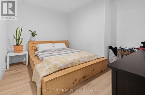 20 Ladyshot Crescent, Toronto, ON - Indoor Photo Showing Bedroom