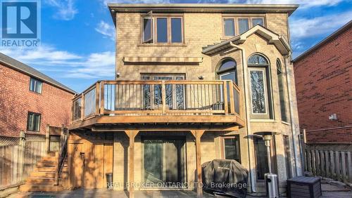 27 Forestgrove Circle, Brampton, ON - Outdoor