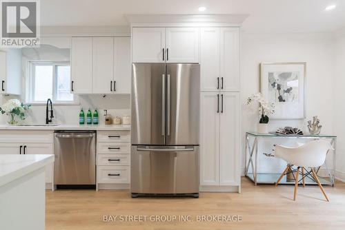 10 Snowden Street, Toronto, ON - Indoor Photo Showing Kitchen With Stainless Steel Kitchen