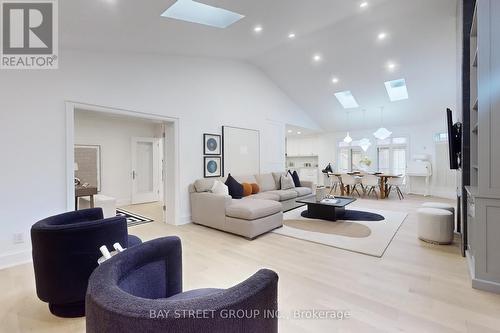 3 Silverwood Avenue, Toronto, ON - Indoor Photo Showing Living Room