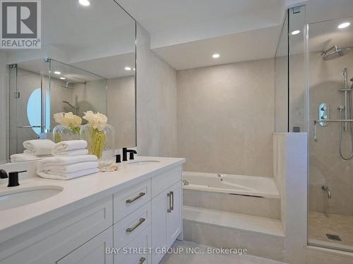 3 Silverwood Avenue, Toronto, ON - Indoor Photo Showing Bathroom