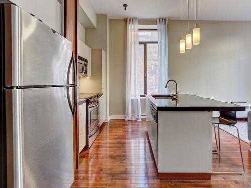 Kitchen - 114-1015 Rue William, Montréal (Le Sud-Ouest), QC - Indoor Photo Showing Kitchen With Upgraded Kitchen