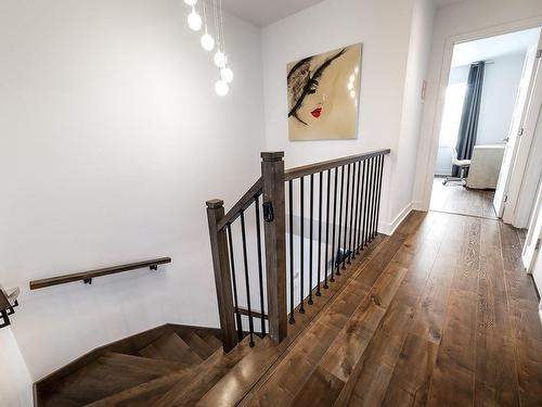 Escalier - 5362 Rue Delson, Longueuil (Saint-Hubert), QC - Indoor Photo Showing Other Room