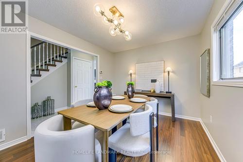 91 Bridgeport Crescent, Hamilton, ON - Indoor Photo Showing Dining Room