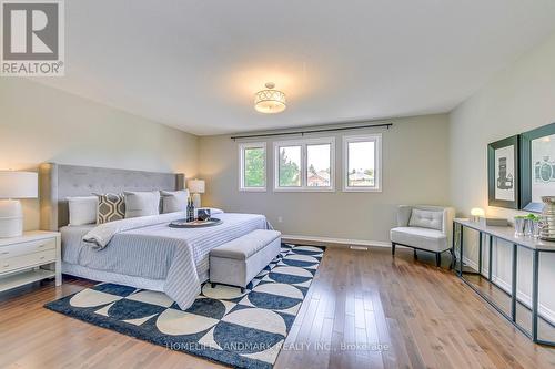 91 Bridgeport Crescent, Hamilton, ON - Indoor Photo Showing Bedroom