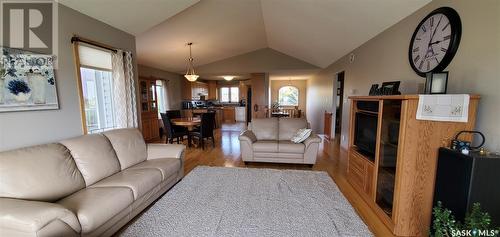 159 Sarah Drive S, Elbow, SK - Indoor Photo Showing Living Room