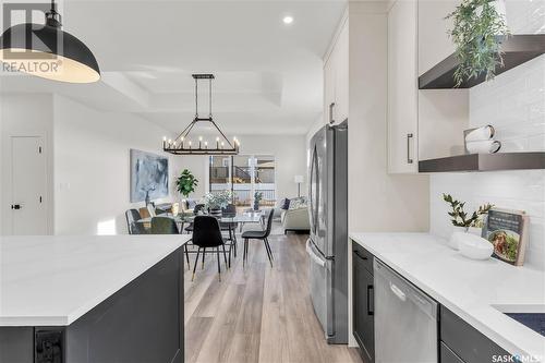 287 Flynn Bend, Saskatoon, SK - Indoor Photo Showing Kitchen