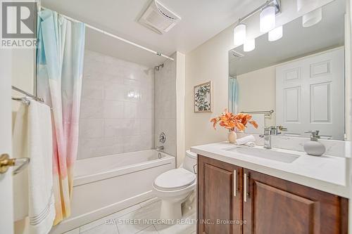 603 - 4889 Kimbermount Avenue, Mississauga, ON - Indoor Photo Showing Bathroom