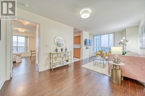 603 - 4889 Kimbermount Avenue, Mississauga, ON - Indoor Photo Showing Living Room