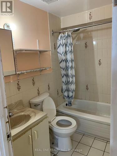 62 Glenstroke Drive, Toronto, ON - Indoor Photo Showing Bathroom