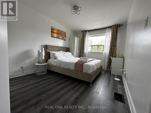 62 Glenstroke Drive, Toronto, ON - Indoor Photo Showing Bedroom