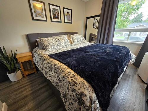 627 Sixteenth Avenue N, Kenora, ON - Indoor Photo Showing Bedroom