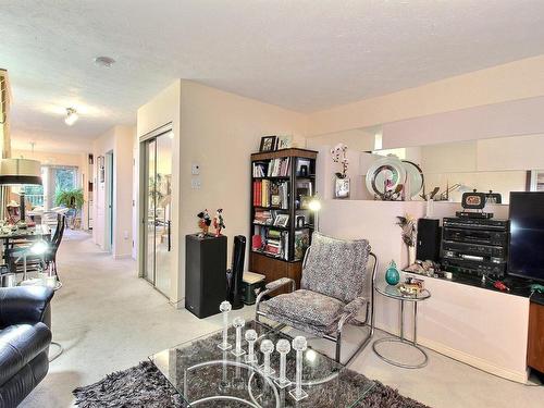 Salon - 2-464 Rue Des Érables, Sherbrooke (Les Nations), QC - Indoor Photo Showing Living Room