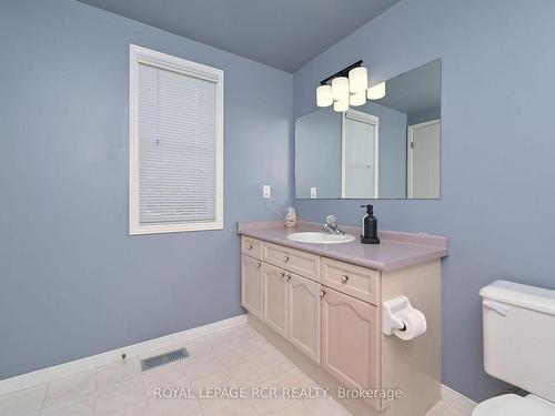 238 Walsh Cres, Orangeville, ON - Indoor Photo Showing Bathroom