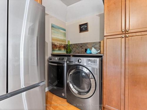 73 Stanley Rd, Kawartha Lakes, ON - Indoor Photo Showing Laundry Room