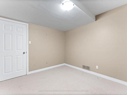 73 Stanley Rd, Kawartha Lakes, ON - Indoor Photo Showing Other Room