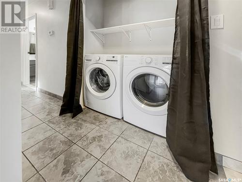 263 Tims Crescent, Swift Current, SK - Indoor Photo Showing Laundry Room