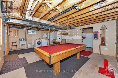 936 Lawrence Street, Prescott And Russell, ON - Indoor Photo Showing Basement