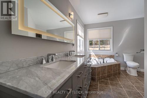 31474 Highway 28, Bancroft, ON - Indoor Photo Showing Bathroom