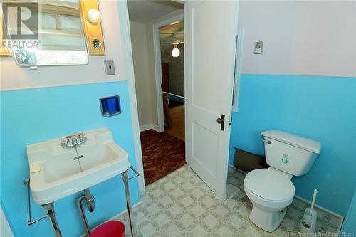 252 Bridge Street, Chipman, NB - Indoor Photo Showing Bathroom