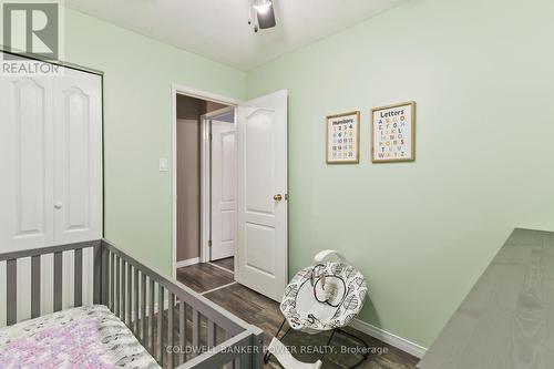 83 - 135 Andover Drive, London, ON - Indoor Photo Showing Bedroom