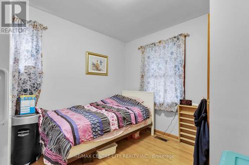 43 Coyne Street, St. Thomas, ON - Indoor Photo Showing Bedroom